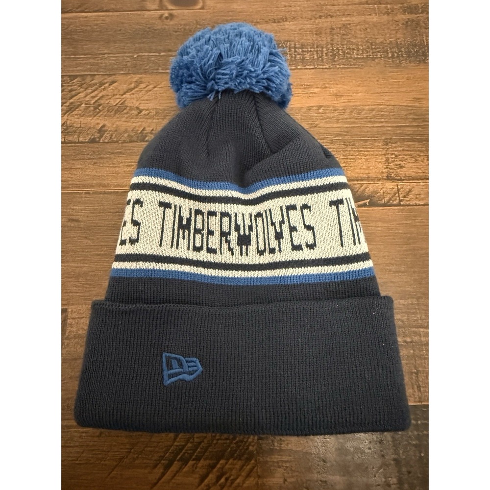 New Era Removable Pom Knit Youth Minnesota Timberwolves Beanie Navy TWolves NWT - Picture 2 of 3